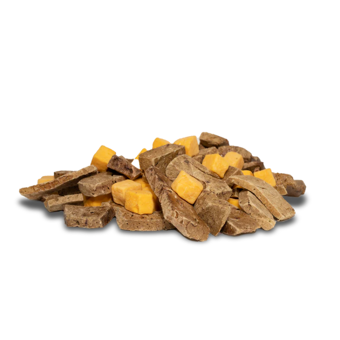 Pure Bites Gâteries Gâteries de boeuf et fromage cheddar séchés à froid 250g Gâteries de boeuf et fromage cheddar séchés à froid 250g