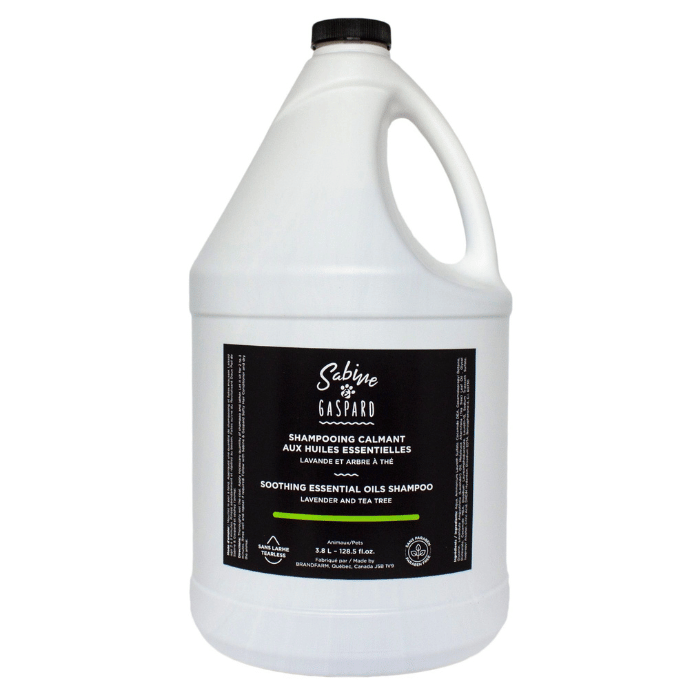 Sabine & Gaspard shampoing Sabine & Gaspard, Shampoing Calmant Aux Huiles Essentielles, Lavande Et Arbre à Thé 3.8 Litres